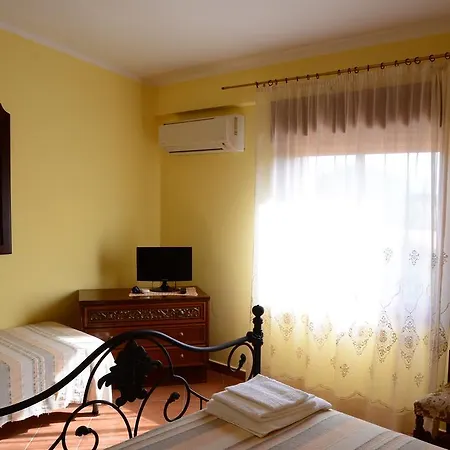 Bed And Breakfast Falconeria